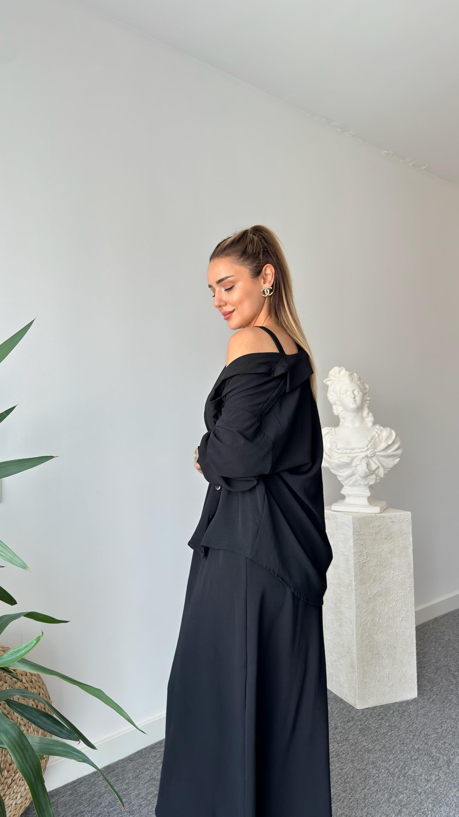 Ensemble Élégance Noir 2 Pièces ✨