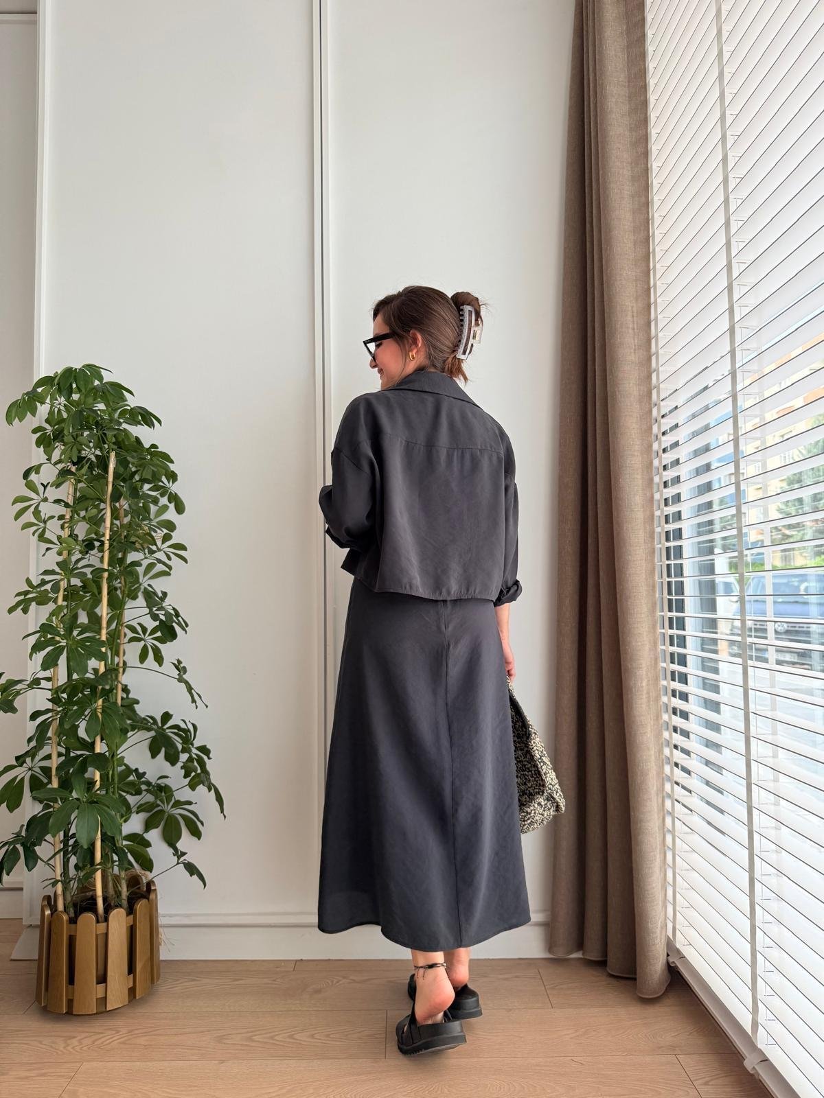 Ensemble Élégance Noir 2 Pièces ✨